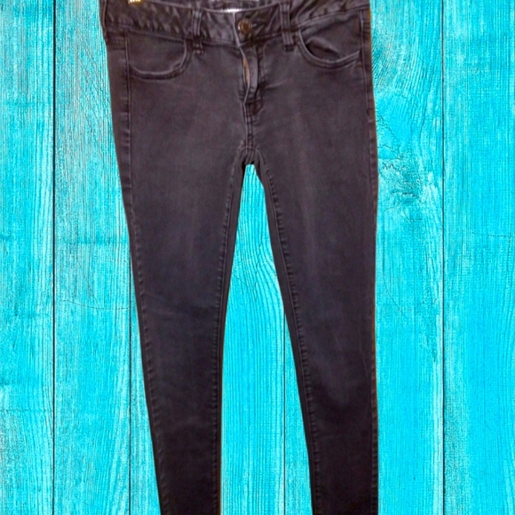 American Eagle Outfitters Denim - A.E.O. Black jeggings size 2 E.U.C.